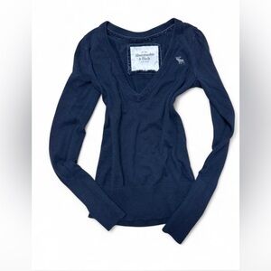 Y2K Abercrombie & Fitch V-Neck Long Sleeve Sweater Elena Gilbert 2000s layering